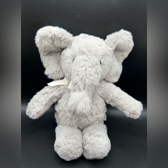 Pottery Barn Kids 11” Gray Elephant White Ribbon 2019 Plush Stuffed Animal Soft - Picture 9 of 14